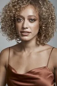 Sydney Cole Alexander en La venganza de una esposa