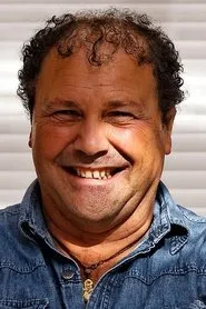 Sylvain Caruso en Ces flics étranges venus d'ailleurs