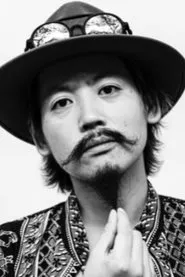 Retrato de Takanori Kamachi