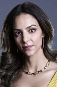 Tala Ashe en Waiting in Beijing
