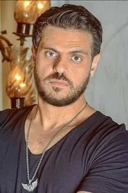 Foto de Tarek Sabri interpretando a ???? - ???? ?????? en Rida's Clock