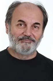 Tarık Günersel en Wrong Rosary