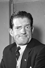 Ted Ray en The Crowning Touch