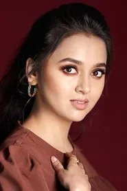 Foto de Tejasswi Prakash como Ragini Maheshwari