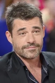 Retrato de Thierry Neuvic