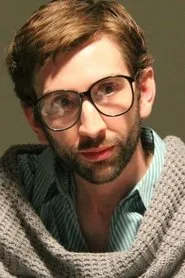 Thom Woodley en The Grey Matter