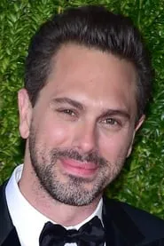 Thomas Sadoski en Adieu Aurora