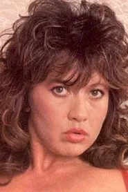 Tiffany Storm en Ladies in Combat