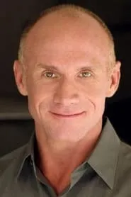 Tim Maculan en Give or Take an Inch