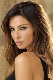 Tina Casciani en Mob Rules