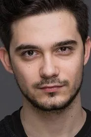 Retrato de Tolgar Özaltındere