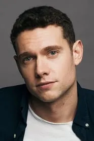Tom Brittney en Make Me Famous