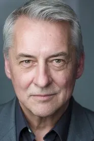 Retrato de Tom Knight