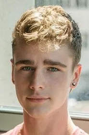 Retrato de Travis Stevens