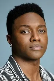 Retrato de Tru Valentino