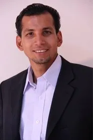 Tuan Oliveros en Investigación Siniestra