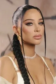 Retrato de Tulisa Contostavlos