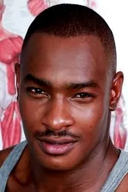 Retrato de Tyson Tyler