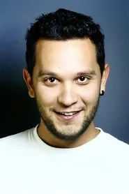 Retrato de Uğur Biçer