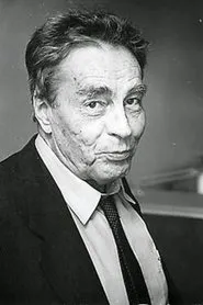 Uno Laht en Suletud ring