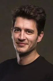 Retrato de Uraz Kaygılaroğlu
