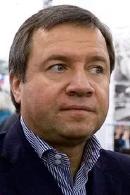 Retrato de Valentin Yumashev