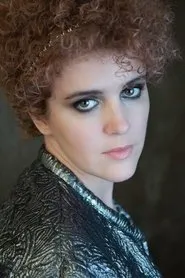 Valerie Lasserre en Alright Love