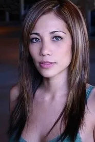 Vanessa Viola en Lake Dead