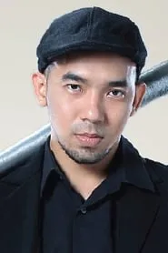 Retrato de Very Tri Yulisman