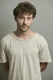 Victor Rebull en Ovella