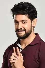 Vikram Chatterjee en Gogoler Kirti
