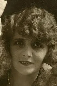 Violette Jyl en Rapax