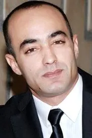 Wael Sami en Bewildered Bolbol