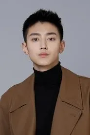Foto de Wang Youjun como Bai Tie