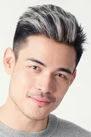 Xian Lim en Everything About Her