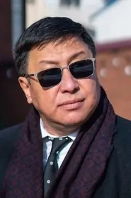Yerzhan Zhamankulov en Yellow Cat