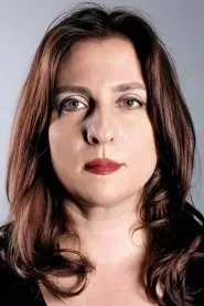 Retrato de Yeşim Özsoy