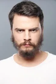 Retrato de Yiğit Uçan
