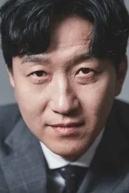 Retrato de Yoon Se-woong