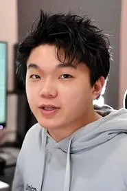 Retrato de Yuantao Zhang