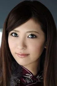 Retrato de Yui Kasuga