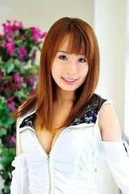 Retrato de Yui Misaki