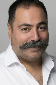 Retrato de Yüksel Ünal