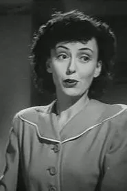 Yvonne Owen en Someone at the Door