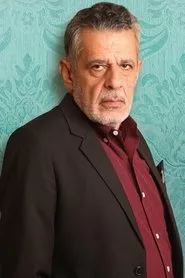Zaki Fatin Abdel Wahab en No Trespassing or Cameras Allowed