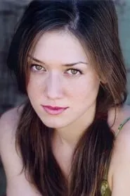 Foto de Zarah Mahler interpretando a Vilma en Beyond Skyline