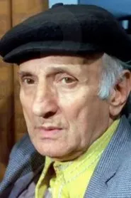 Zeki Alpan en Kül Kedisi