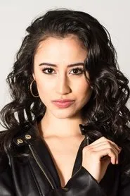 Zenia Marshall en The 5-Year Christmas Party
