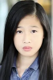 Zoe Manarel en An American Girl Story: Summer Camp, Friends For Life