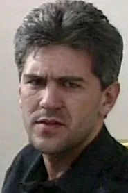 Retrato de Zoltan Kabai